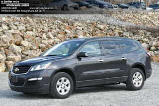2015 Chevrolet Traverse LS 1GNKVFED8FJ389439 2015 Chevrolet Traverse LS