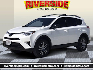 2018 Toyota RAV4 LE 2T3ZFREV0JW459749 2018 Toyota RAV4 LE