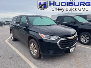2018 Chevrolet Traverse LS 1GNERFKW1JJ236885 2018 Chevrolet Traverse LS