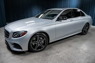 2019 Mercedes-Benz E-Class E 300 WDDZF4JB3KA523349 2019 Mercedes-Benz E-Class E 300