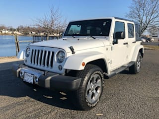 2017 Jeep Wrangler Unlimited Sahara 1C4BJWEG8HL631300 2017 Jeep Wrangler Unlimited Sahara