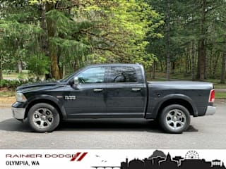 2017 Ram Pickup 1500 Laramie 1C6RR7NT9HS800148 2017 Ram Pickup 1500 Laramie