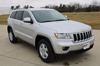 2011 Jeep Grand Cherokee Laredo 1J4RR4GG4BC506949 2011 Jeep Grand Cherokee Laredo