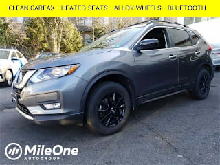 2017 Nissan Rogue 5N1AT2MV8HC881596 2017 Nissan Rogue