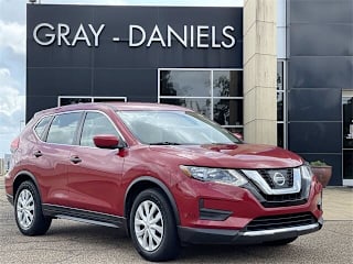 2017 Nissan Rogue S 5N1AT2MT9HC832972 2017 Nissan Rogue S