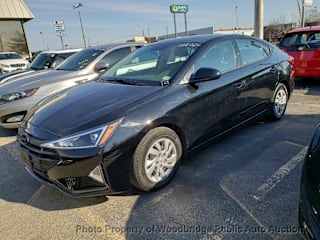 2019 Hyundai Elantra 5NPD74LF7KH460220 2019 Hyundai Elantra