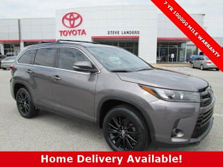 2019 Toyota Highlander SE 5TDKZRFH7KS570822 2019 Toyota Highlander SE