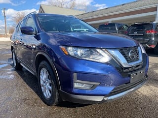 2018 Nissan Rogue SV 5N1AT2MV3JC758360 2018 Nissan Rogue SV