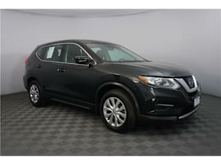 2017 Nissan Rogue S KNMAT2MT1HP587291 2017 Nissan Rogue S