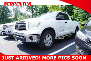 2011 Toyota Tundra Grade 5TFRM5F1XBX033378 2011 Toyota Tundra Grade