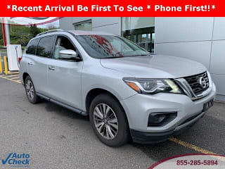 2018 Nissan Pathfinder S 5N1DR2MMXJC627302 2018 Nissan Pathfinder S