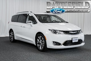 2019 Chrysler Pacifica Limited 2C4RC1GG2KR708105 2019 Chrysler Pacifica Limited