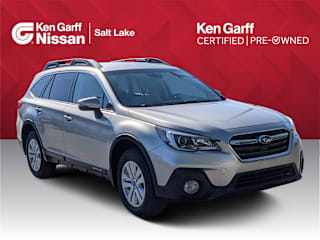 2018 Subaru Outback 2.5i Premium 4S4BSAFC8J3236417 2018 Subaru Outback 2.5i Premium
