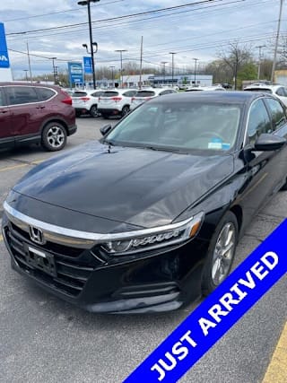2018 Honda Accord LX 1HGCV1F12JA070407 2018 Honda Accord LX