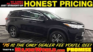 2018 Toyota Highlander LE 5TDBZRFH1JS806847 2018 Toyota Highlander LE