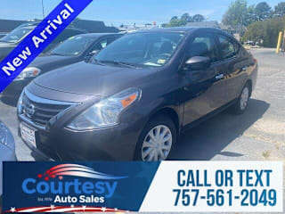 2015 Nissan Versa 1.6 SV 3N1CN7AP7FL895178 2015 Nissan Versa 1.6 SV