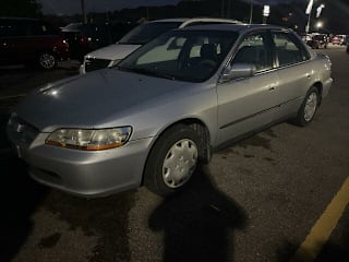 1998 Honda Accord LX 1HGCG5642WA236251 1998 Honda Accord LX