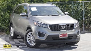 2018 Kia Sorento LX 5XYPG4A32JG339087 2018 Kia Sorento LX