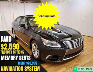 2016 Lexus LS 460 Base JTHCL5EF2G5026156 2016 Lexus LS 460 Base