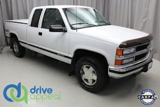 1997 Chevrolet C/K 1500 Series K1500 Silverado 2GCEK19R2V1232067 1997 Chevrolet C/K 1500 Series K1500 Silverado