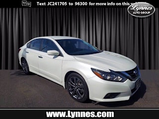 2018 Nissan Altima 2.5 SR 1N4AL3AP4JC241705 2018 Nissan Altima 2.5 SR
