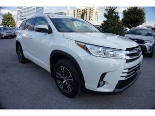 2018 Toyota Highlander LE Plus 5TDBZRFH1JS830629 2018 Toyota Highlander LE Plus