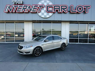 2017 Ford Taurus 1FAHP2E86HG139941 2017 Ford Taurus