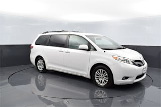 2014 Toyota Sienna XLE 8-Passenger 5TDYK3DC3ES495432 2014 Toyota Sienna XLE 8-Passenger