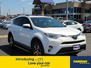 2017 Toyota RAV4 XLE 2T3WFREV6HW319489 2017 Toyota RAV4 XLE