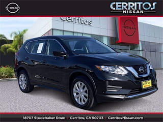 2019 Nissan Rogue S KNMAT2MT2KP552153 2019 Nissan Rogue S