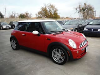 2006 MINI Cooper Base WMWRC33546TJ77470 2006 MINI Cooper Base