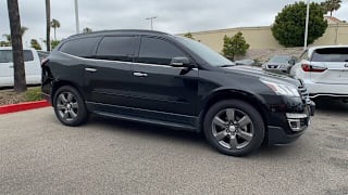 2017 Chevrolet Traverse LT 1GNKRHKD4HJ294819 2017 Chevrolet Traverse LT