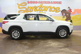 2019 Chevrolet Traverse LS 1GNEVLKWXKJ132763 2019 Chevrolet Traverse LS