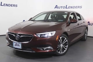 2018 Buick Regal Sportback Essence W04GR6SX5J1124790 2018 Buick Regal Sportback Essence