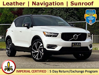 2021 Volvo XC40 T5 R-Design YV4162UM9M2442732 2021 Volvo XC40 T5 R-Design