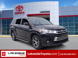2017 Toyota Highlander LE 5TDZZRFH8HS220140 2017 Toyota Highlander LE