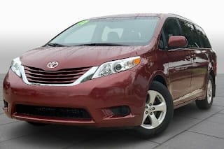 2017 Toyota Sienna LE 8-Passenger 5TDKZ3DC4HS840750 2017 Toyota Sienna LE 8-Passenger