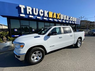 2019 Ram Pickup 1500 1C6RREFG3KN925710 2019 Ram Pickup 1500