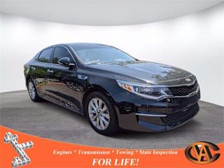 2018 Kia Optima LX 5XXGT4L34JG265152 2018 Kia Optima LX