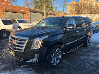 2017 Cadillac Escalade ESV Luxury 1GYS4HKJ4HR252207 2017 Cadillac Escalade ESV Luxury