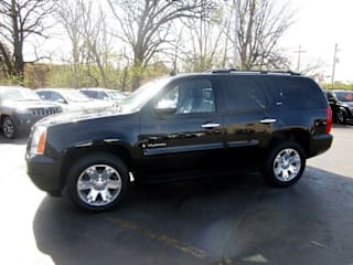 2008 GMC Yukon SLE 1GKFK13098J153685 2008 GMC Yukon SLE