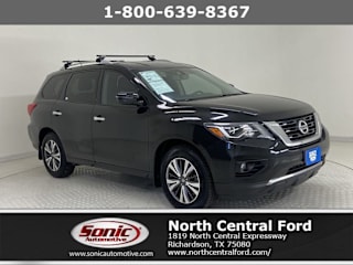 2017 Nissan Pathfinder 5N1DR2MN7HC668540 2017 Nissan Pathfinder