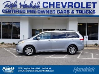 2011 Toyota Sienna XLE 8-Passenger 5TDYK3DC4BS011781 2011 Toyota Sienna XLE 8-Passenger