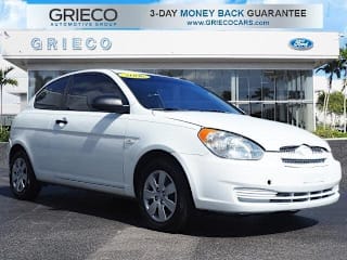 2008 Hyundai Accent KMHCM36CX8U065572 2008 Hyundai Accent