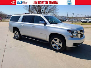 2018 Chevrolet Suburban LS 1500 1GNSKGKC3JR224225 2018 Chevrolet Suburban LS 1500