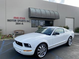 2005 Ford Mustang V6 Deluxe 1ZVFT80N755168365 2005 Ford Mustang V6 Deluxe