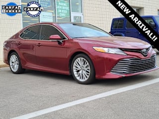 2019 Toyota Camry XLE V6 4T1BZ1HK9KU508257 2019 Toyota Camry XLE V6