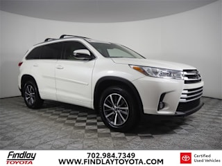 2018 Toyota Highlander XLE 5TDJZRFH2JS525927 2018 Toyota Highlander XLE