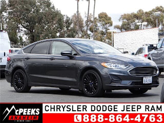 2019 Ford Fusion SE 3FA6P0HDXKR177371 2019 Ford Fusion SE