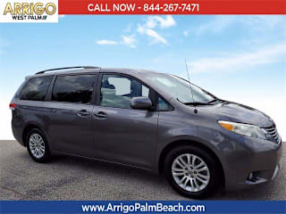 2011 Toyota Sienna XLE 8-Passenger 5TDYK3DC8BS175728 2011 Toyota Sienna XLE 8-Passenger